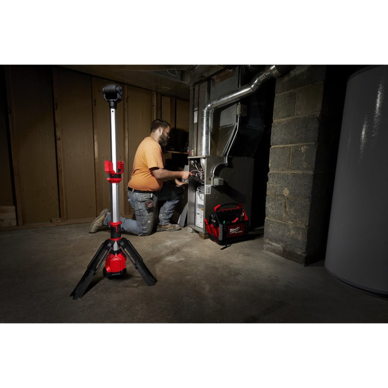 Акумуляторний ліхтар мачта освітлення MILWAUKEE M12 SAL-0 4933464823