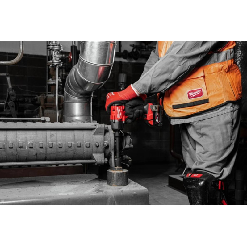 Гайкокрут акумуляторний 1/2" MILWAUKEE, M18 FMTIW2F12-0X, 881Нм (HD кейс)