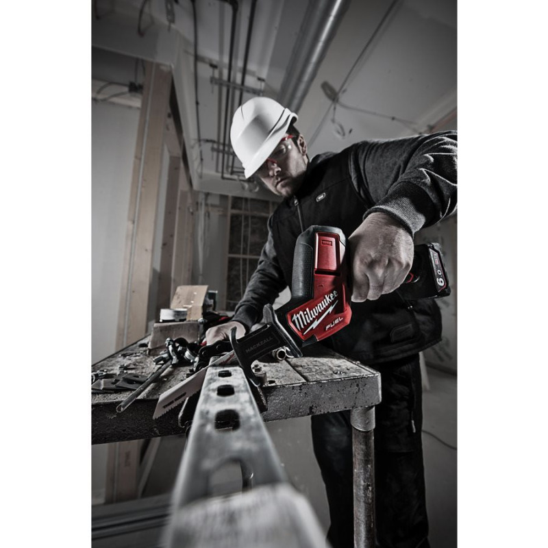 Компактная сабельная пила MILWAUKEE M12 FUEL CHZ-202C 4933447738