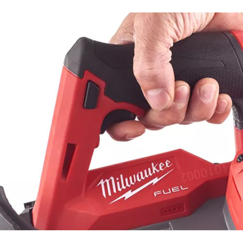 Субкомпактная ленточная пила MILWAUKEE M12 FUEL FBS64-0C 64мм 4933478440