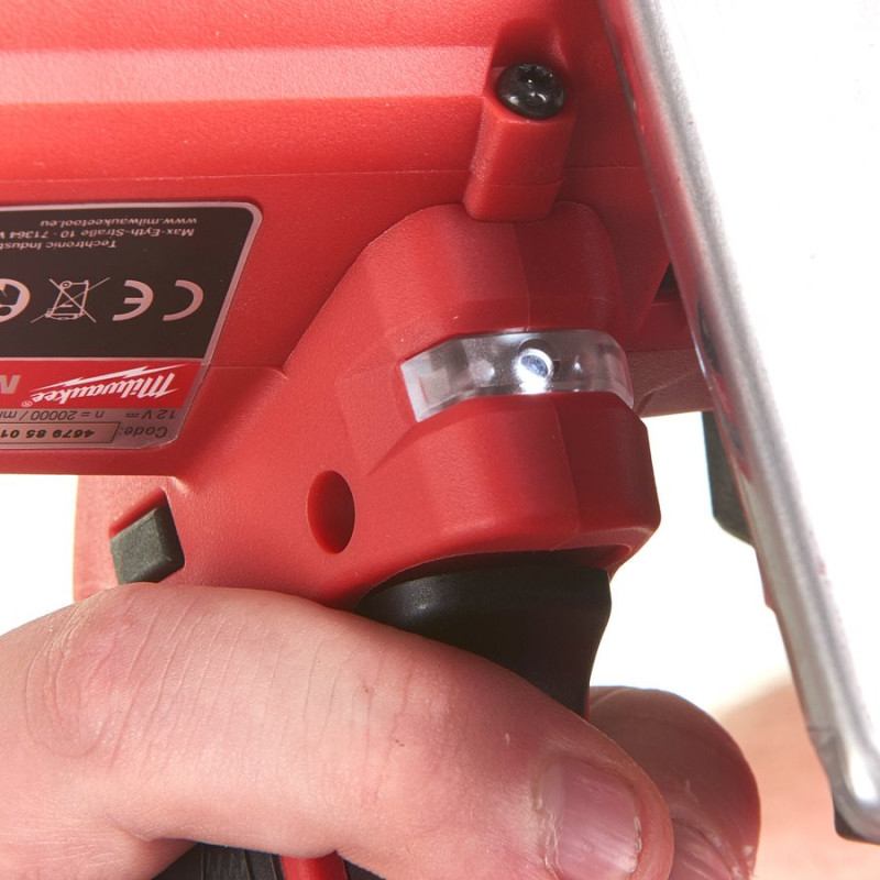 Субкомпактна багатофункціональна відрізна машина MILWAUKEE M12 FCOT-422X FUEL 4933464619 (+ заряд.пристрій, 2 акум., HD кейс)