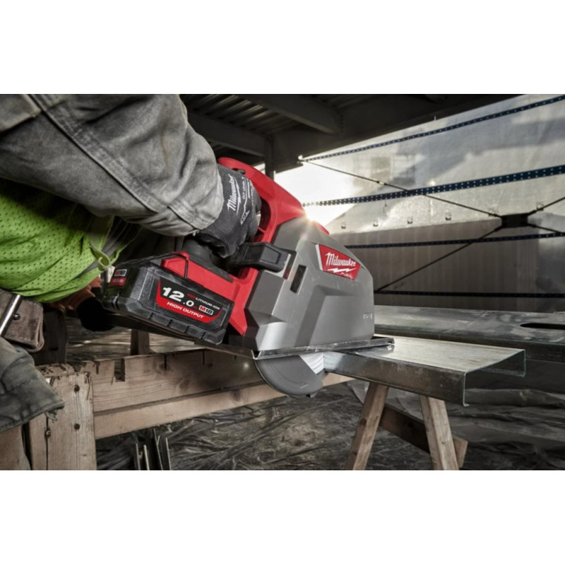 Циркулярная пила по металлу MILWAUKEE M18 FUEL FMCS66-0C 66мм 4933472110 (+ аксесуари, HD кейс)