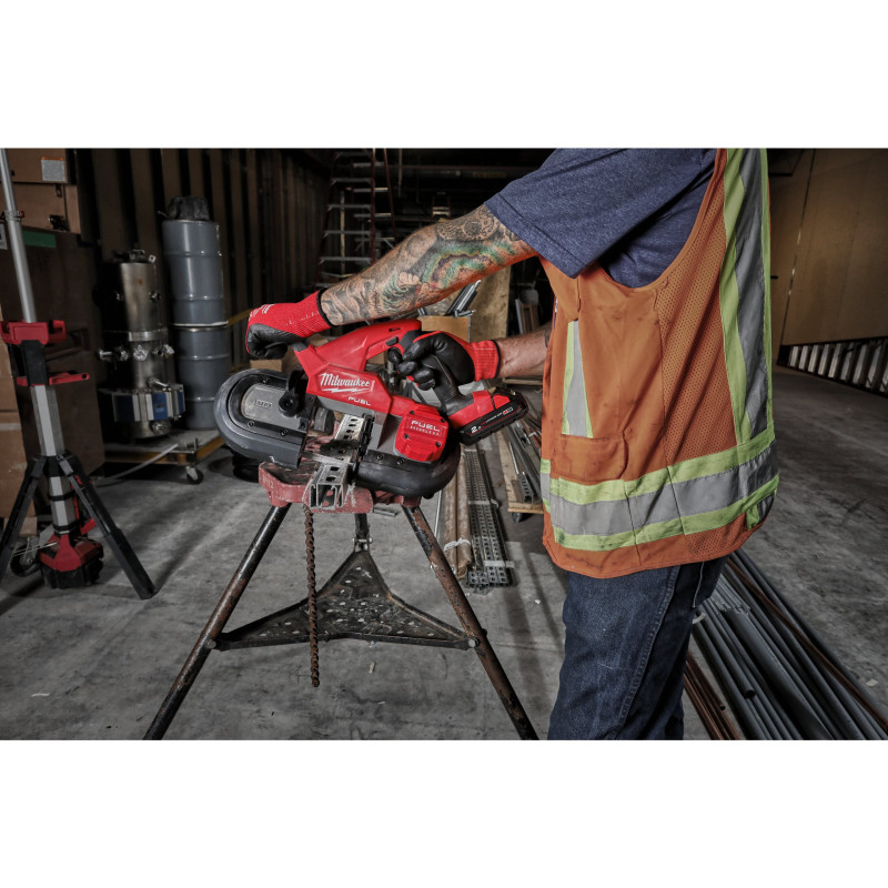 Компактная ленточная пила MILWAUKEE M18 FUEL™ FBS85-202C 4933471497