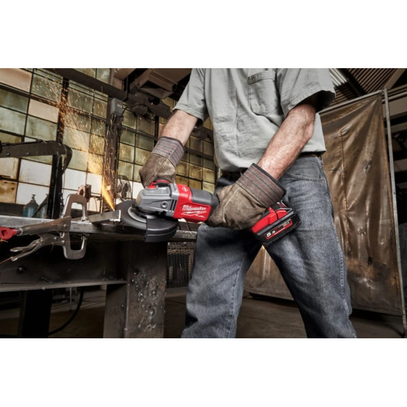 Кутошліфувальна машина акумуляторна MILWAUKEE M18FHSAG125XPDB-0